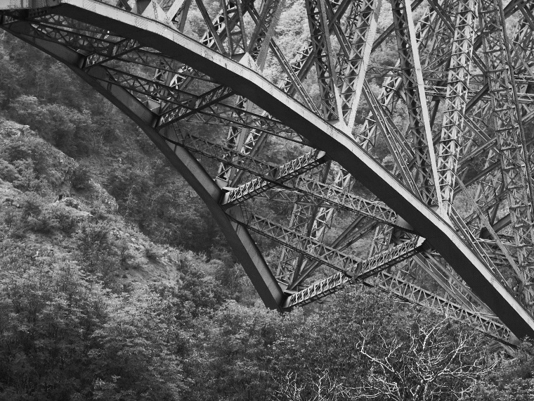 Viaduc de Viaur en N&B