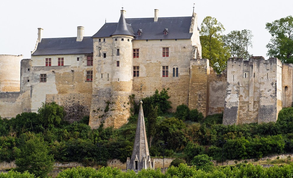 Le château de Chinon : le château du milieu