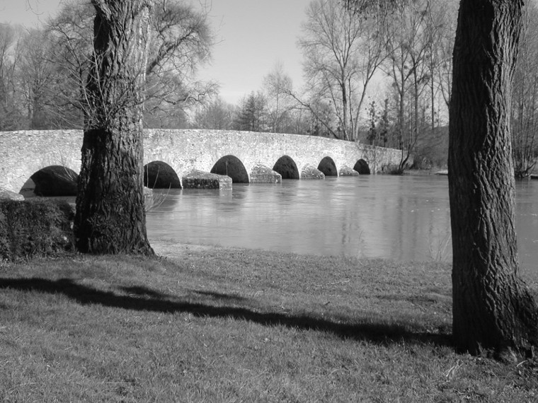 Le pont romain d'Yvré l'Évêque (Sarthe)